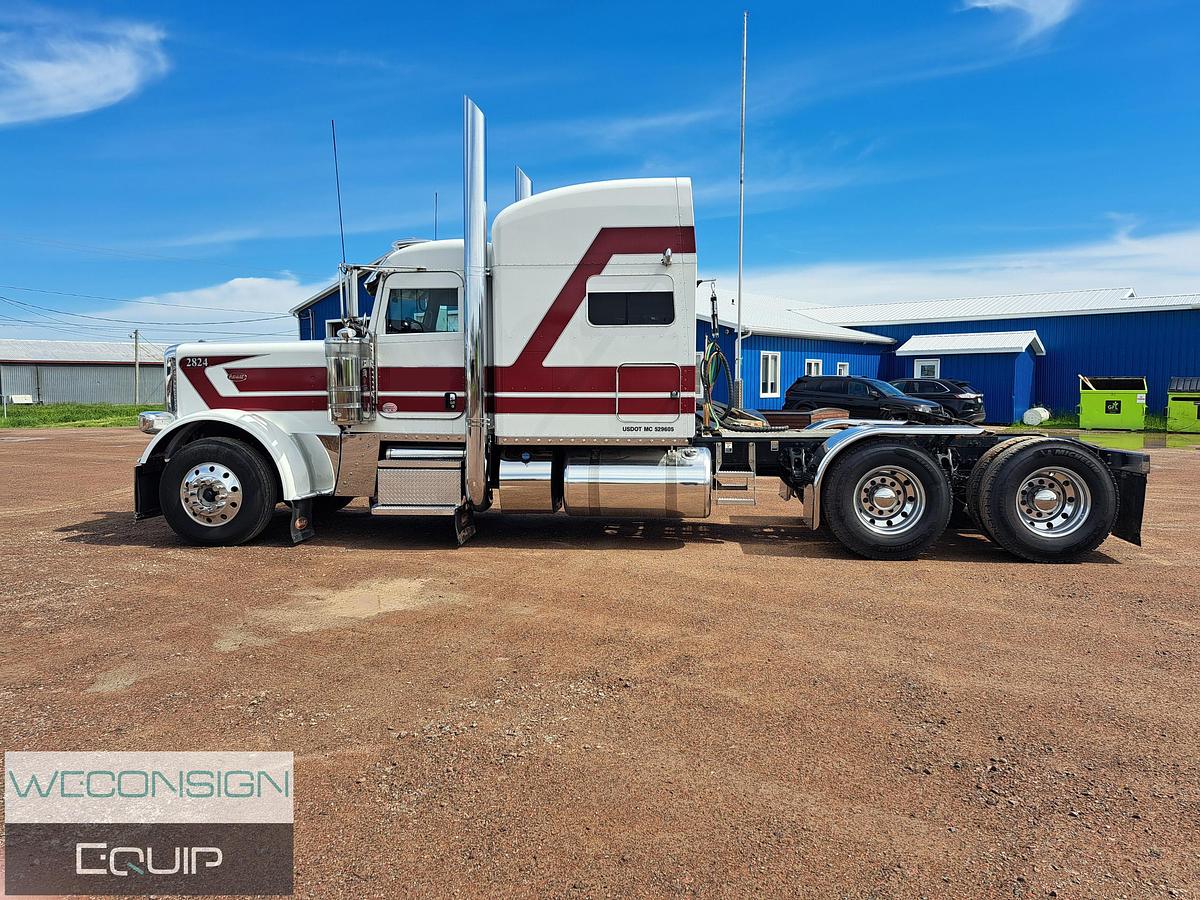 Used 2024 Peterbilt 389 Sleeper Truck Tractor