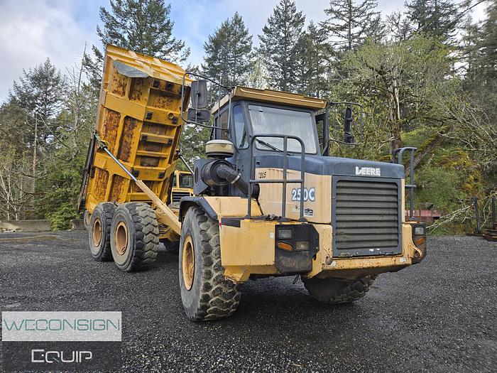 Used 2002 John Deere 250C