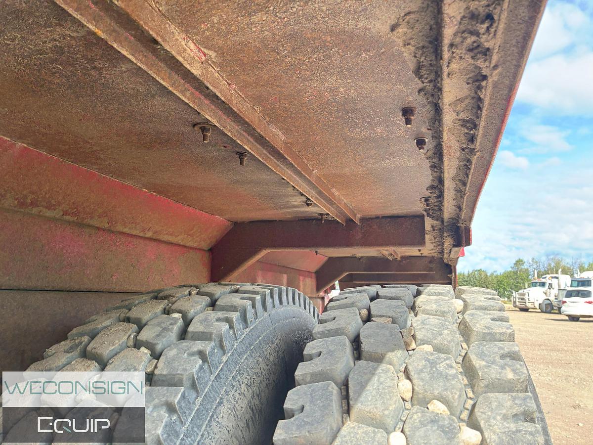 Used 2010 Kenworth T800 Tri Drive Combo Vac