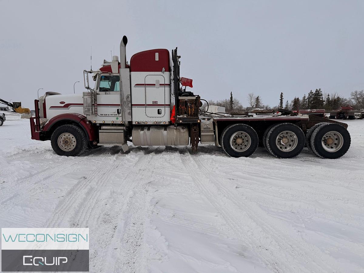 Used 2015 Peterbilt 367 Tri Drive Winch Truck