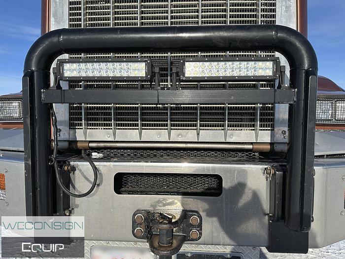 Used 2004 Kenworth T800 36Ton Knuckle Picker