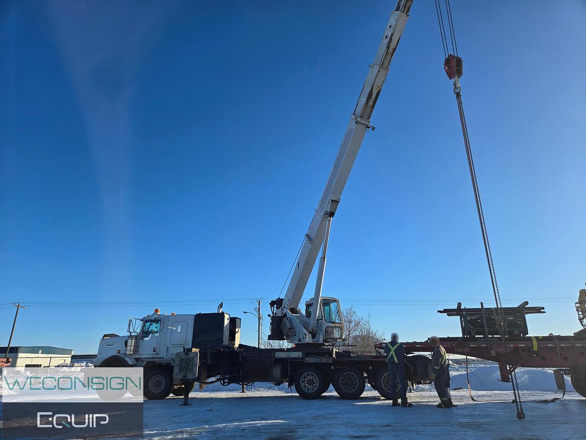 Used 2010 Kenworth C500 45 Ton Boom Truck