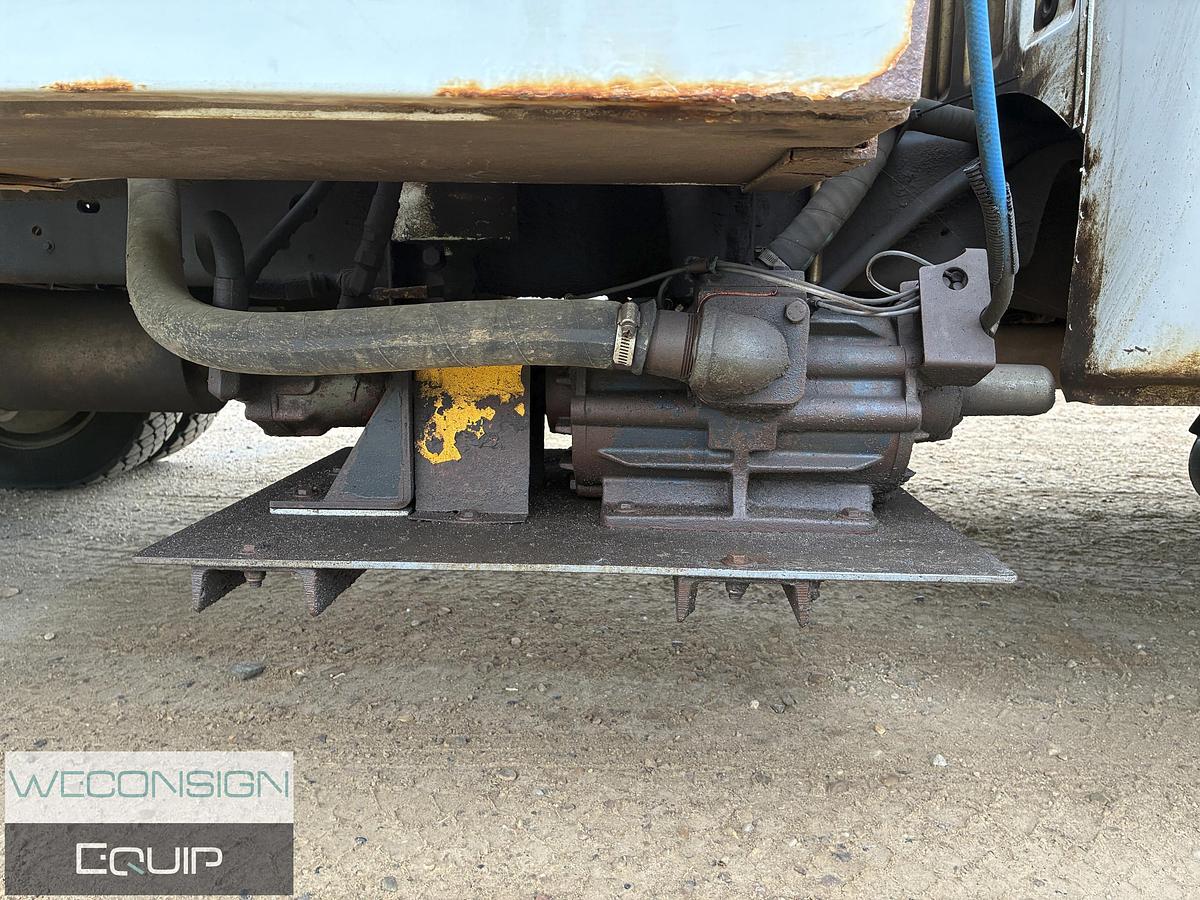 Used 2013 Ford F550 Vacuum Truck