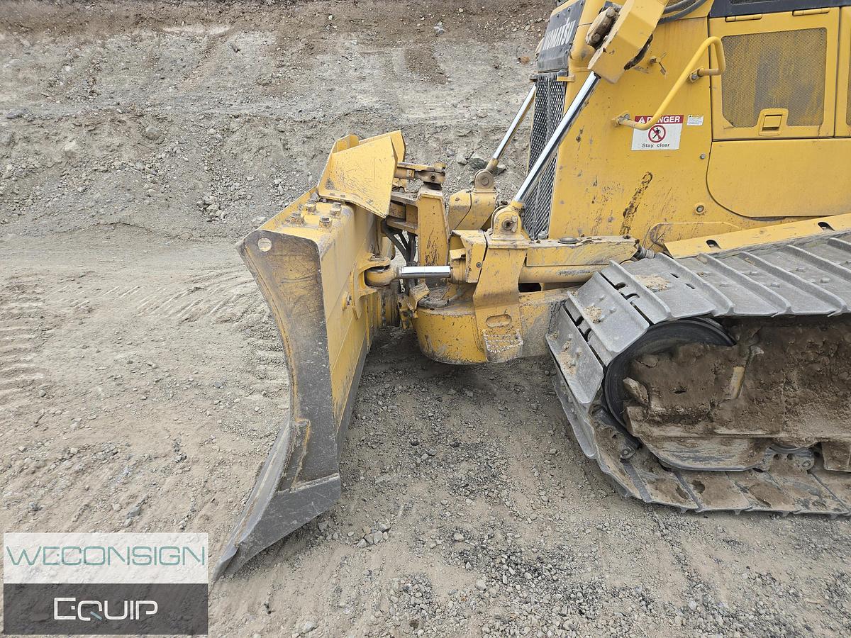 Used 2018 Komatsu D65Pxi Crawler Dozer