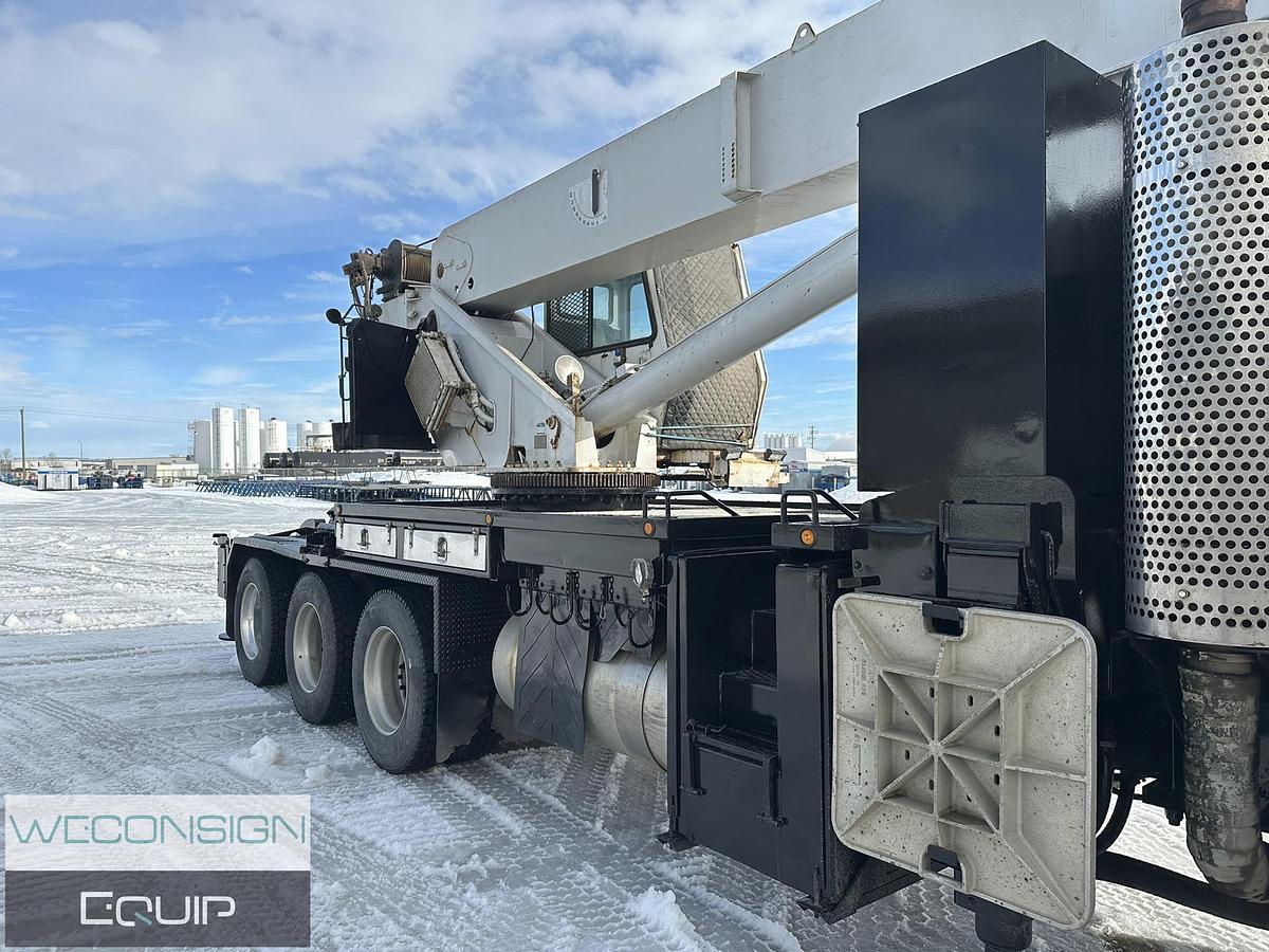 Used 2010 Kenworth C500 45 Ton Boom Truck