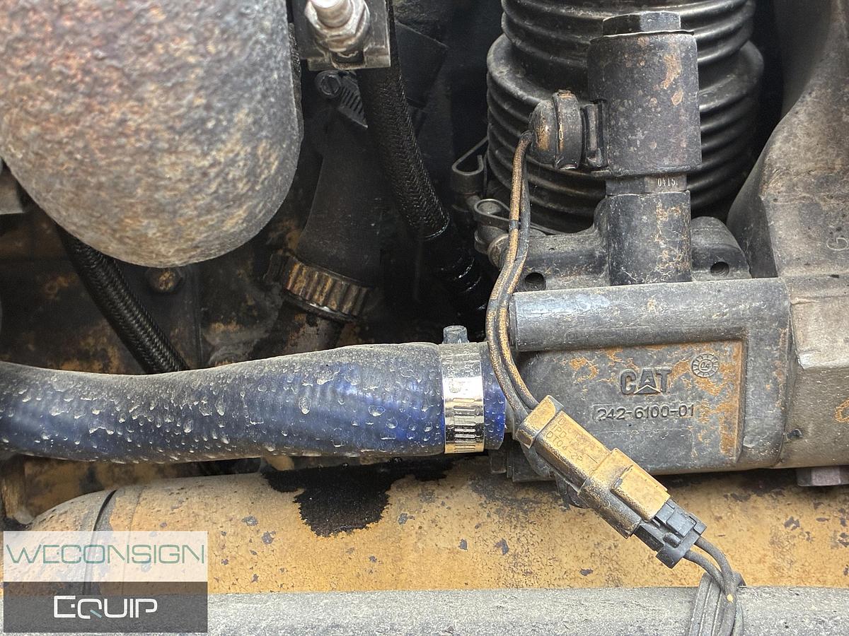 Used 2005 Kenworth T800 Heavy Haul Truck Tractor