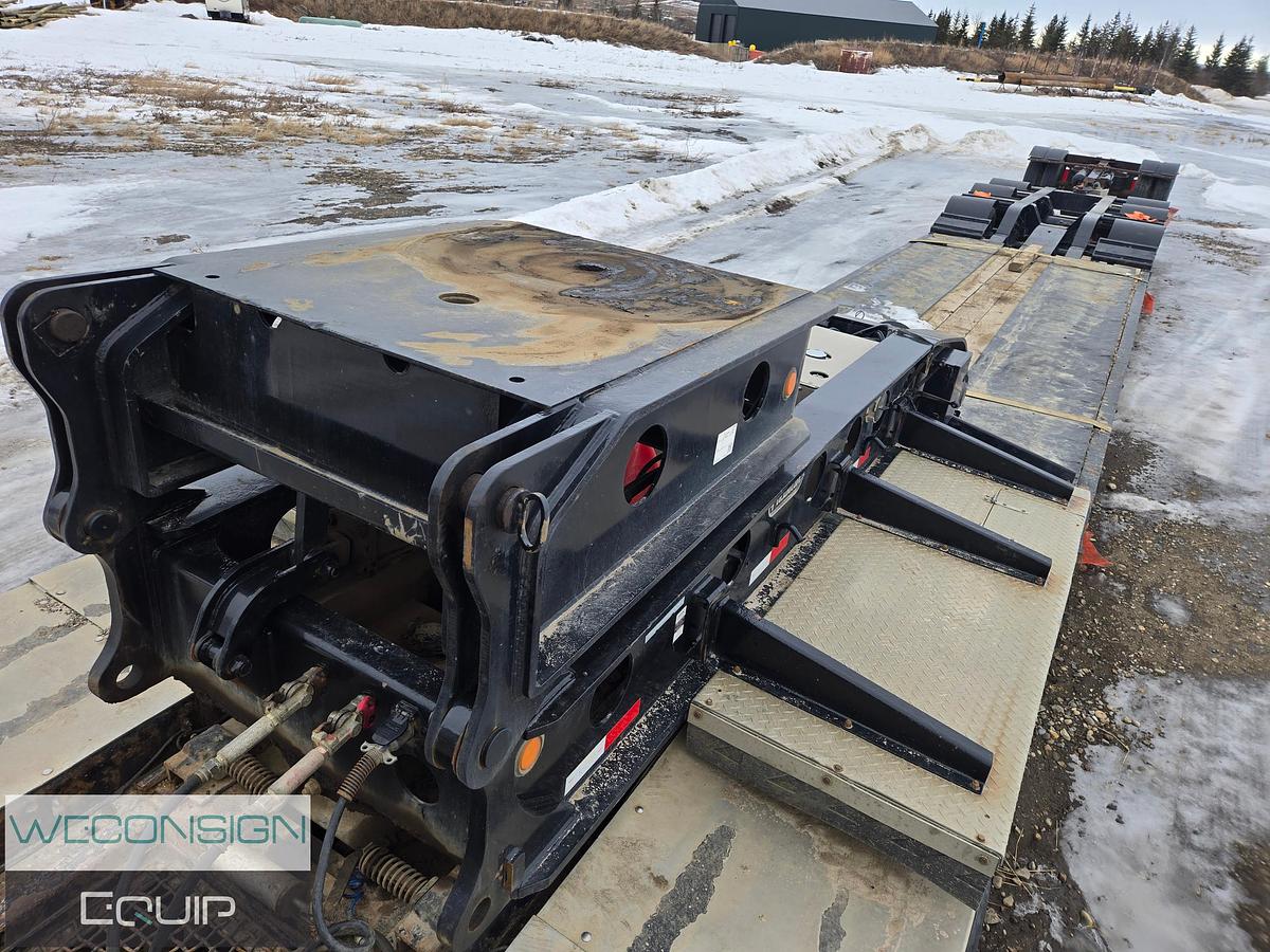 Used 2014 Pacesetter 55T 9 Axle Lowbed/Lowboy Trailer Combination