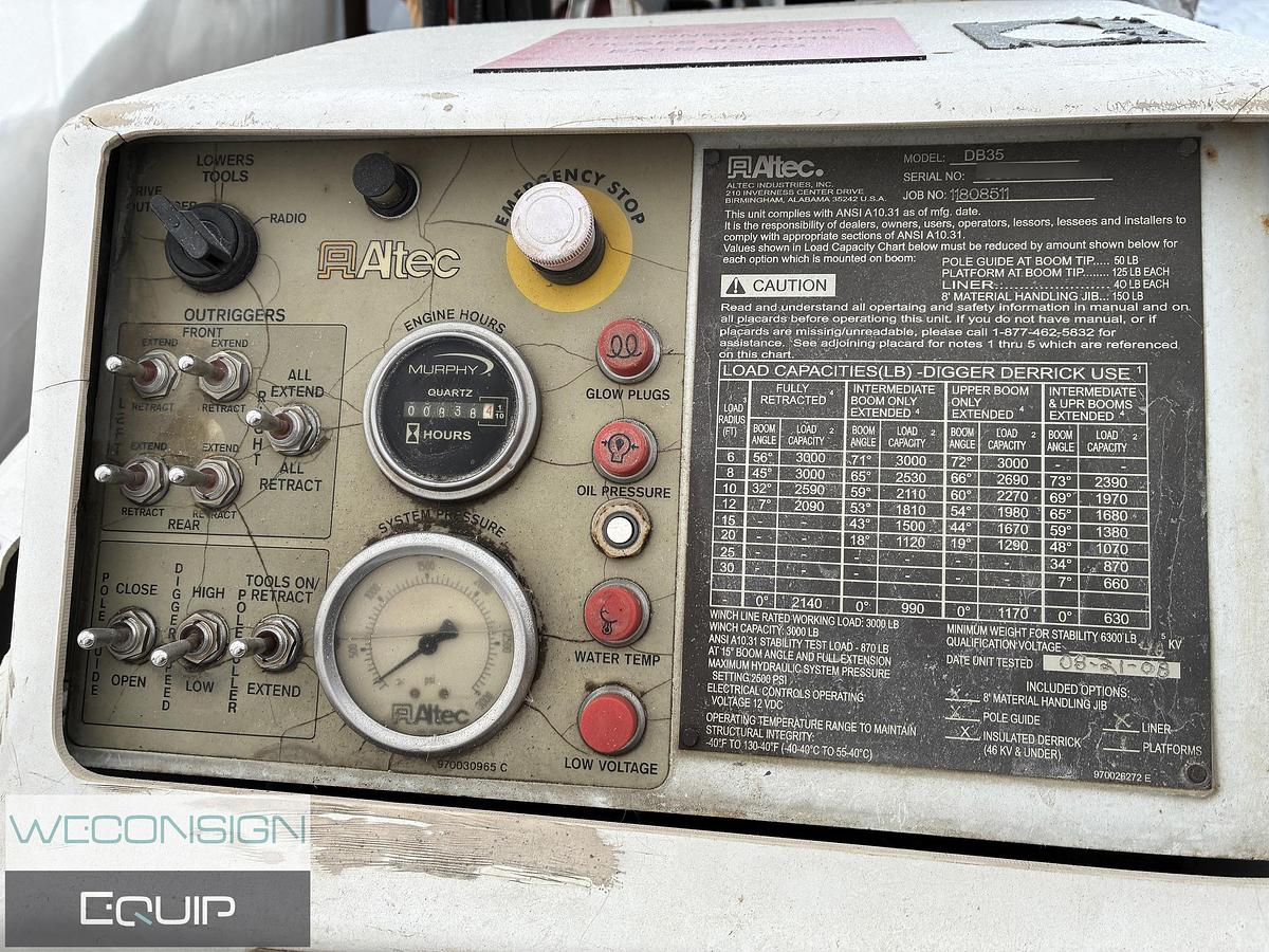 Used 2008 Altec DB35 Track Digger Derrick