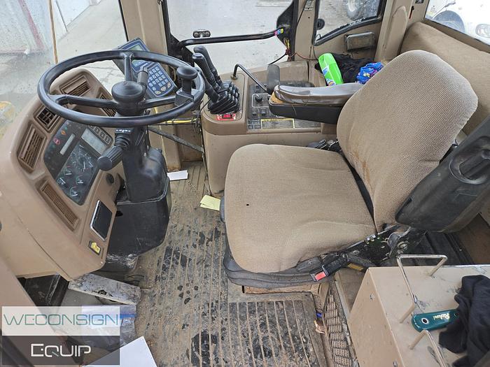 Used 2001 John Deere 744H Wheel Loader