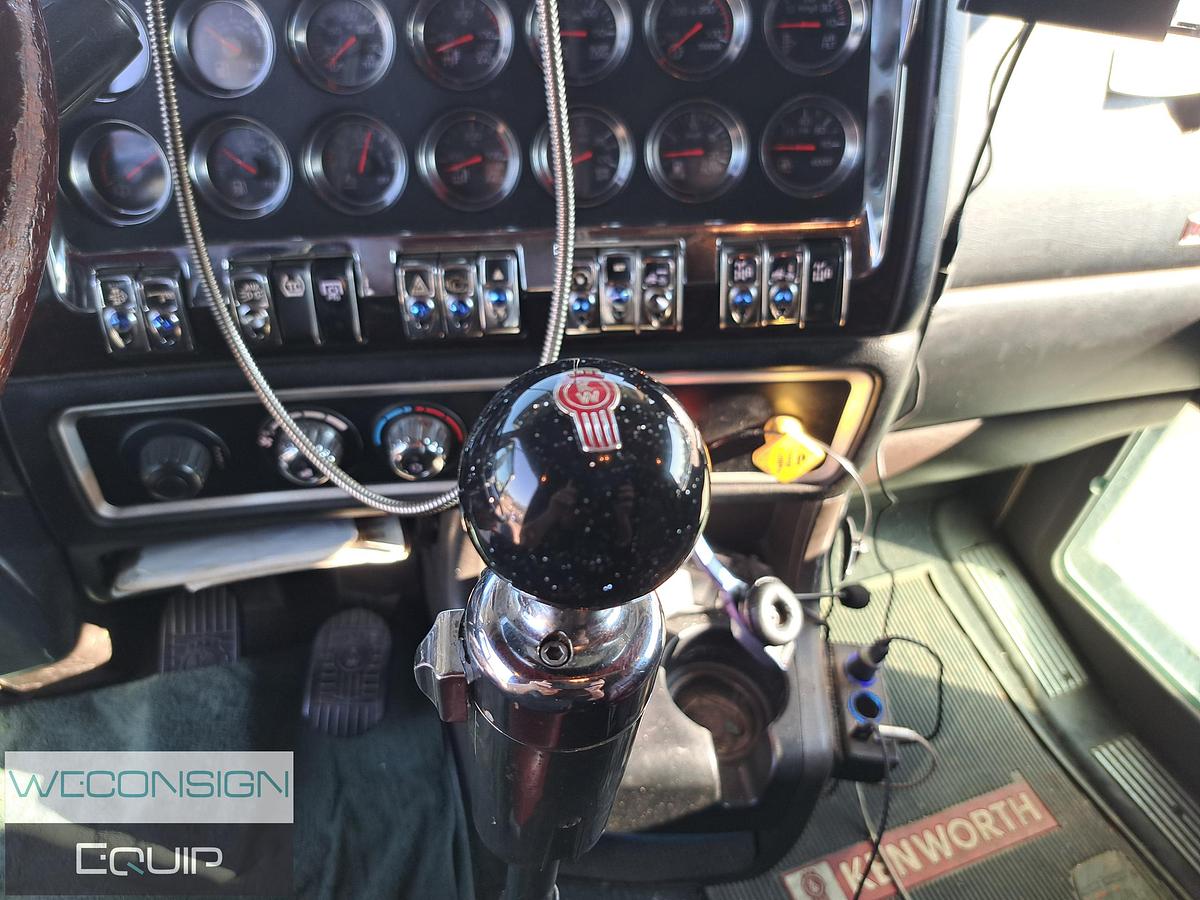 Used 2021 Kenworth W900B