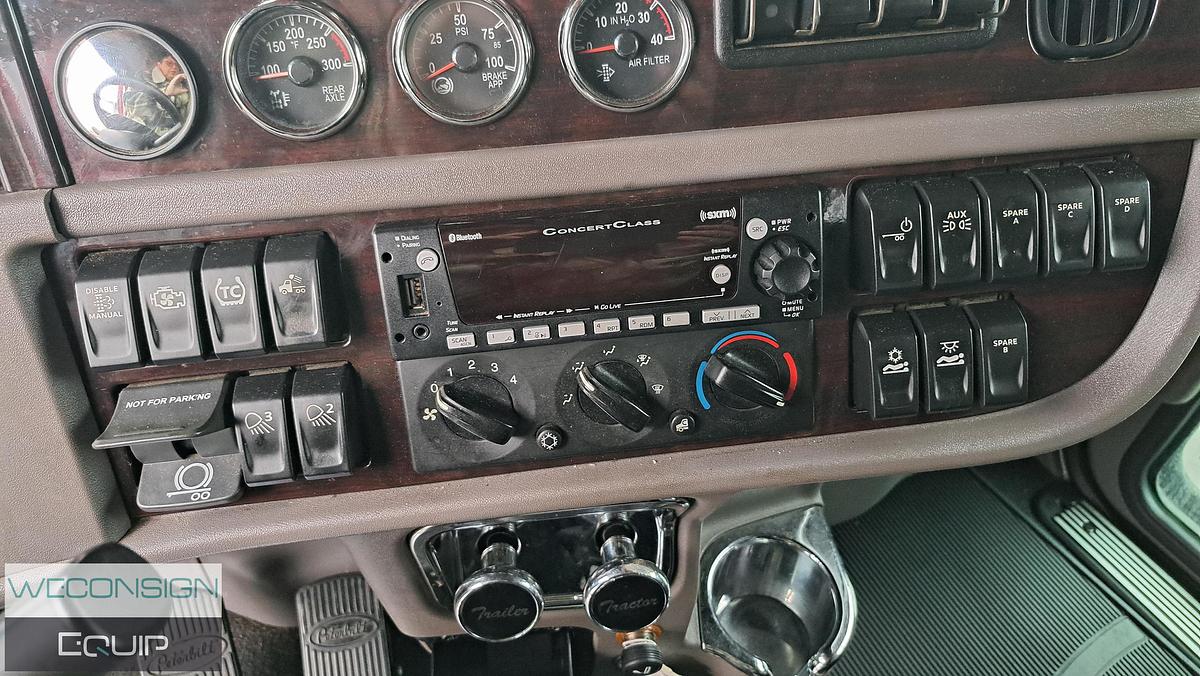 Used 2023 Peterbilt  389 Salvage