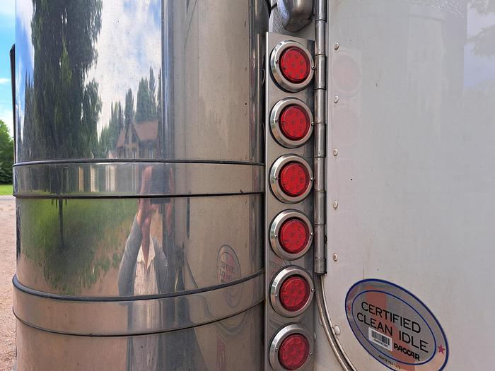 Used 2022 Peterbilt 389 With SUPER 40s HWY Truck Tractor