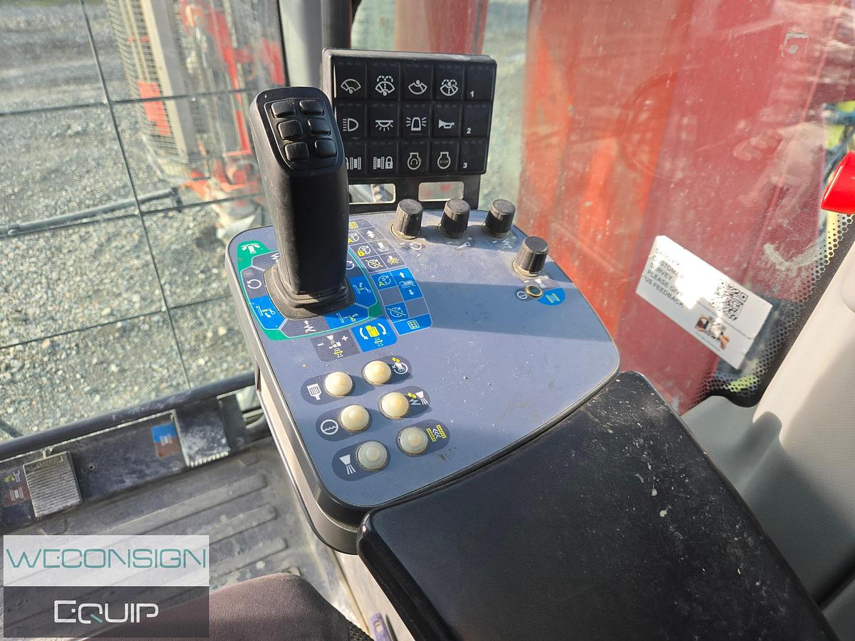 Used 2023 Sandvik DX900i T4 Crawler Mounted Drill