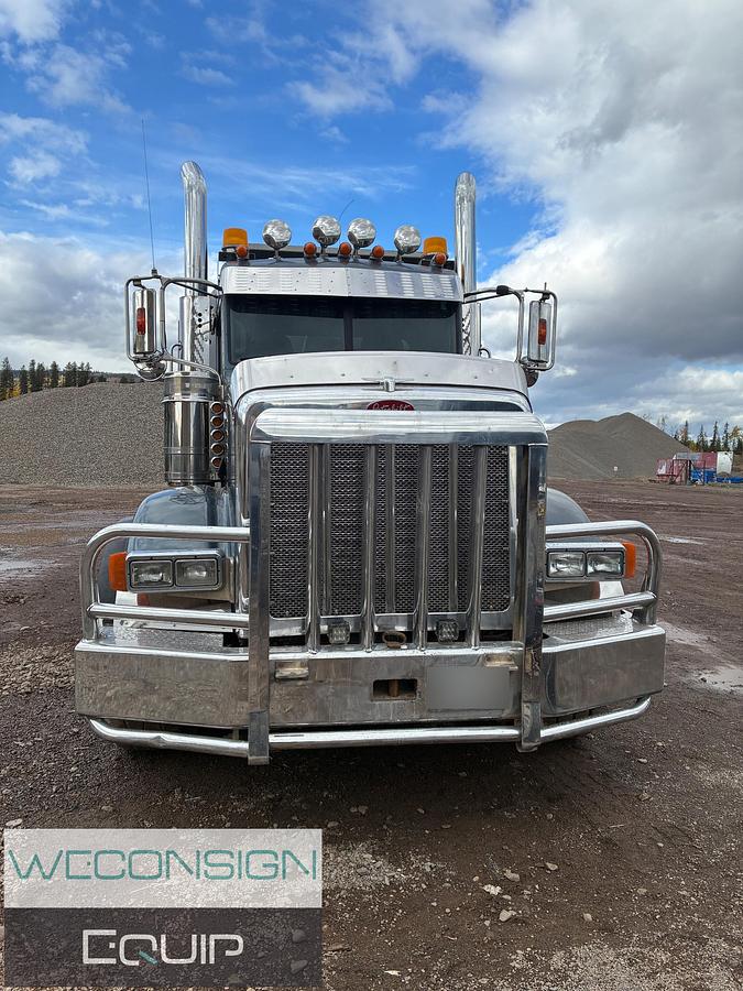 Used 2014 Peterbilt 367 Dump Truck