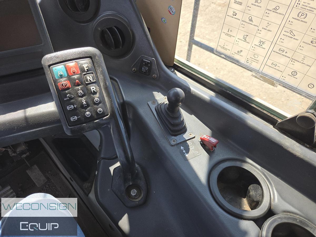 Used 2019 John Deere 310E