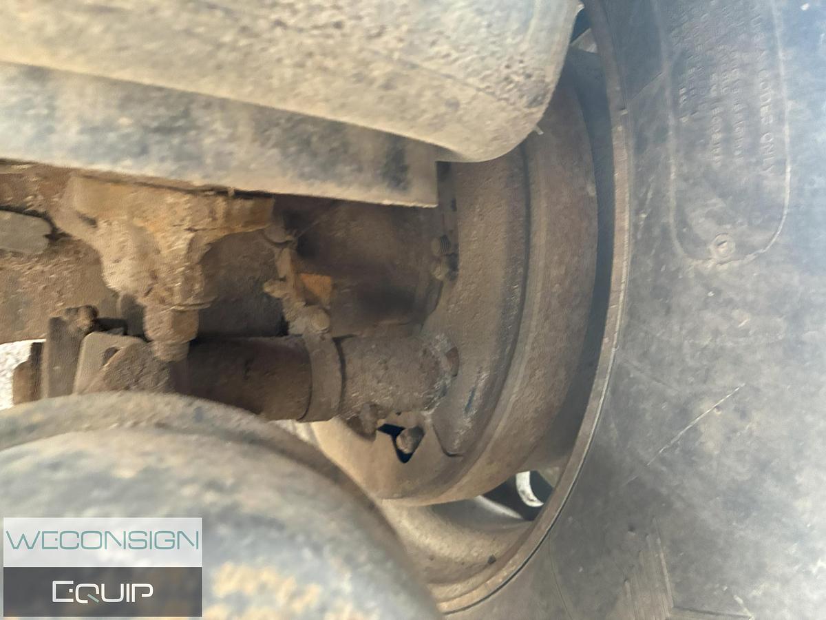 Used 2010 Kenworth SMV01