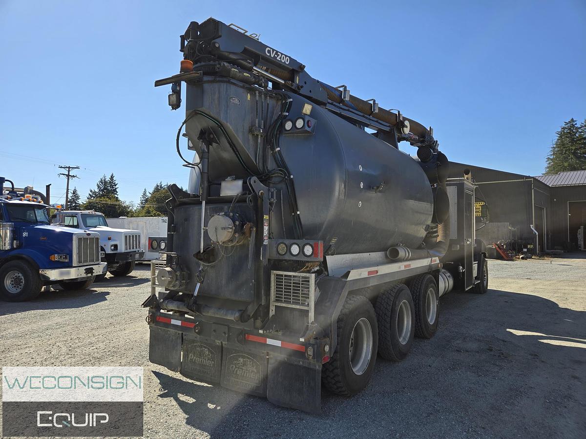 Used 2015 CAT Hydro Excavator