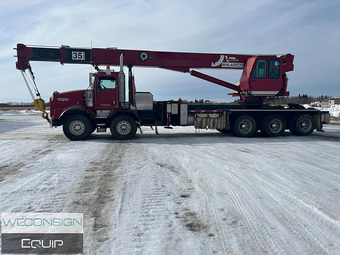 Used 2004 Kenworth T800 Picker Truck