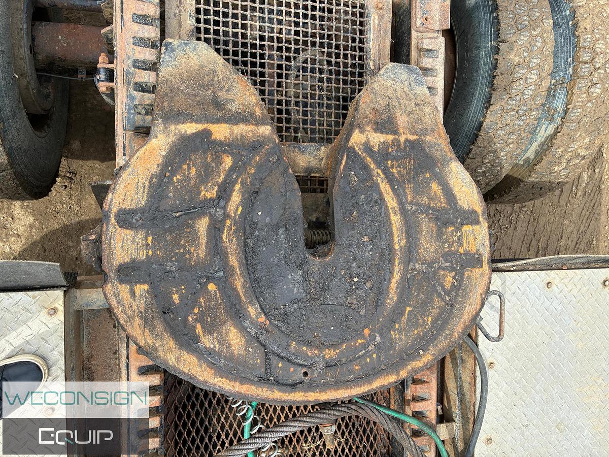 Used 2014 Kenworth C500 Winch Truck