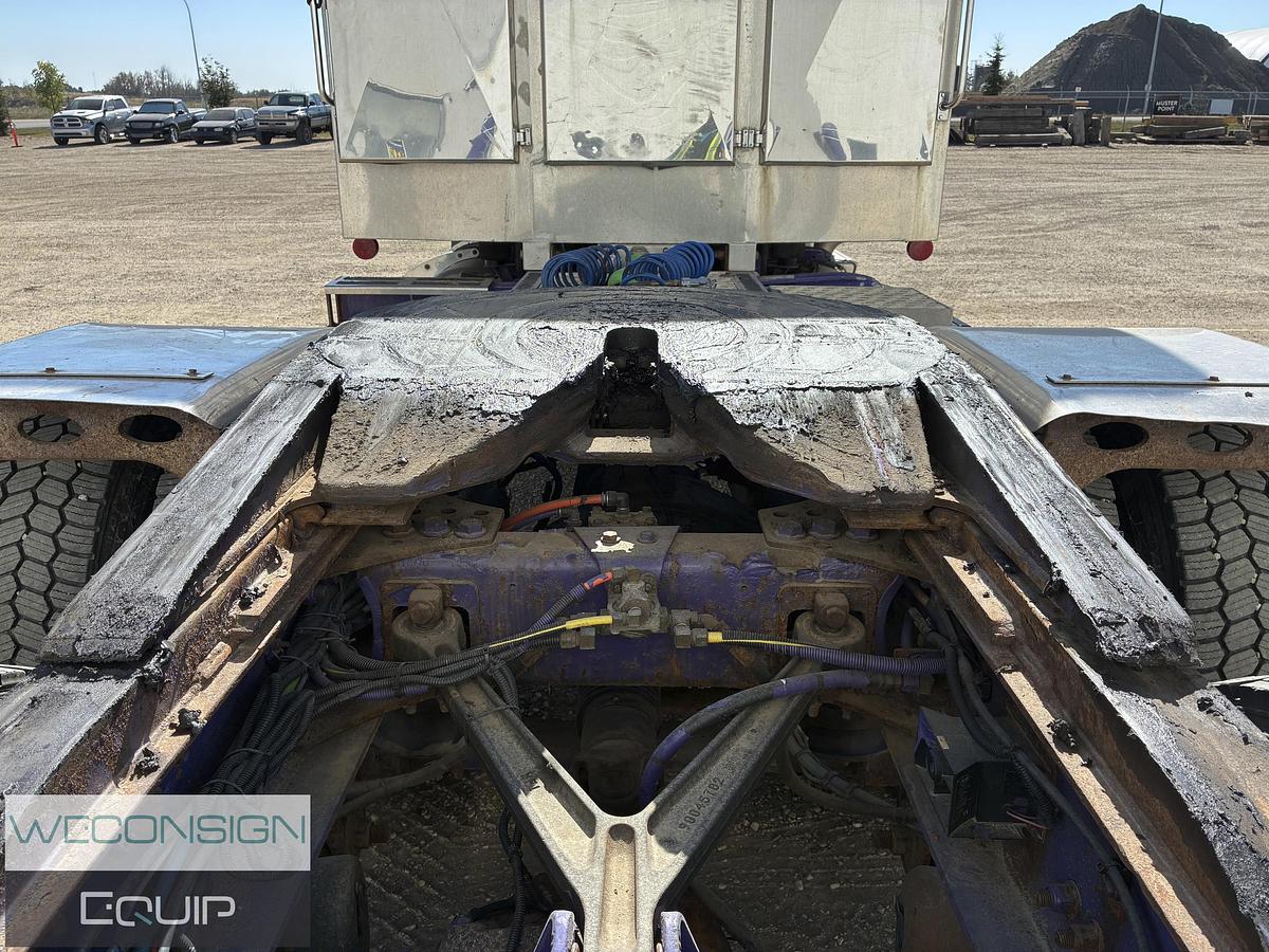 Used 2017 Peterbilt 567 Sleeper Truck Tractor