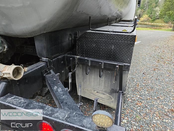 Used 2011 Western Star 4900SA Tri Drive Water Truck