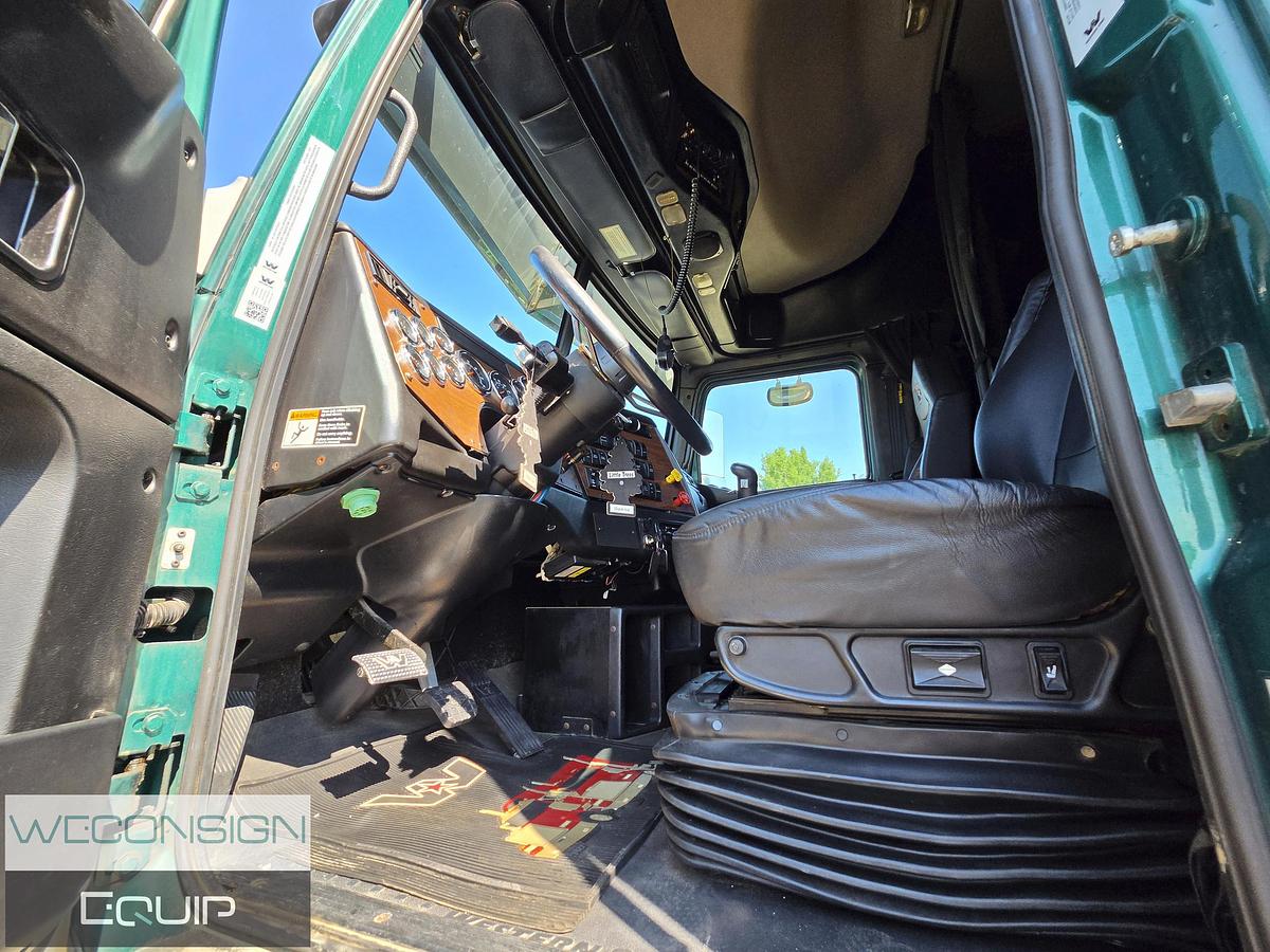 Used 2023 Western Star 4900EX Sleeper Truck Tractor
