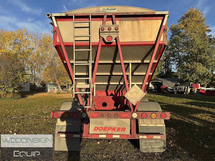 Used 2012 Doepker Super B Grain