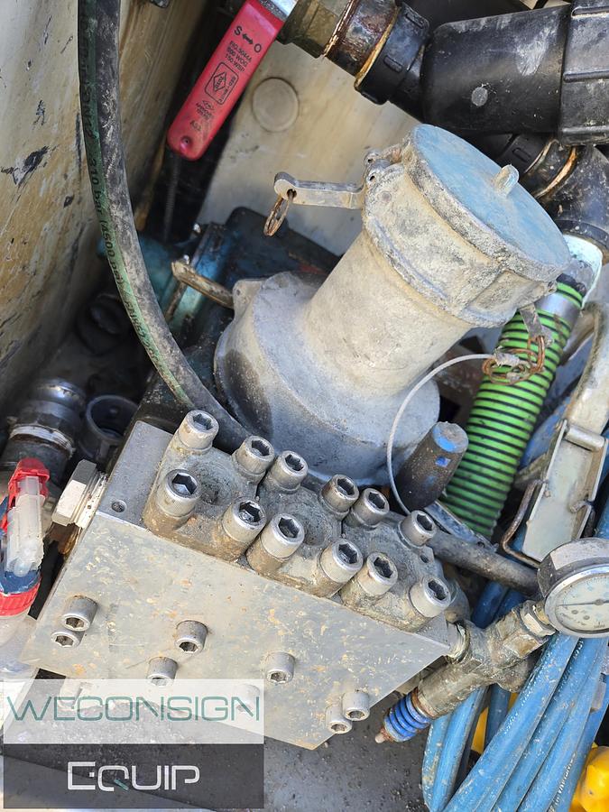 Used 2015 CAT Hydro Excavator