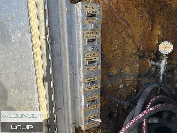 Used 2012 Kenworth T800 Tri-Drive TC407 Tank Truck - #02042