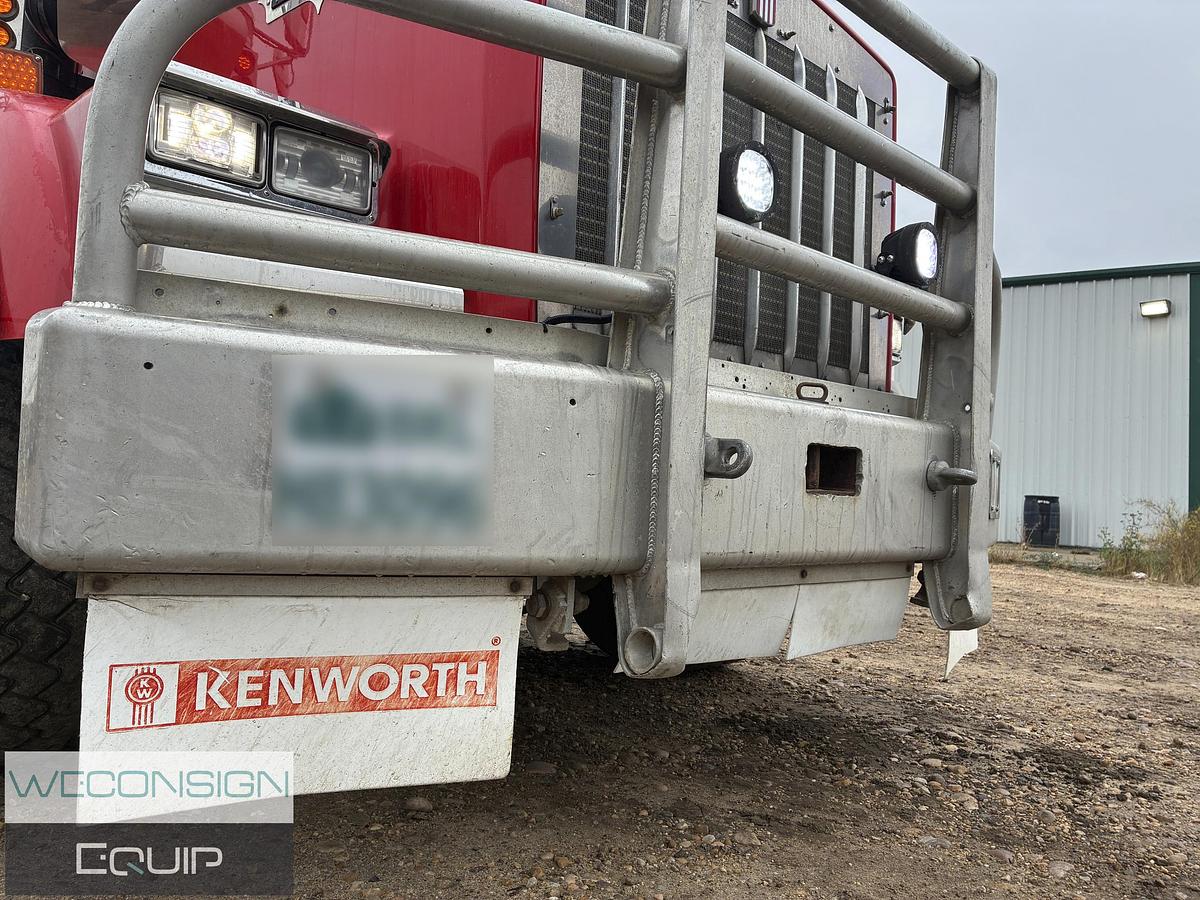 Used 2005 Kenworth T800 Heavy Haul Truck Tractor