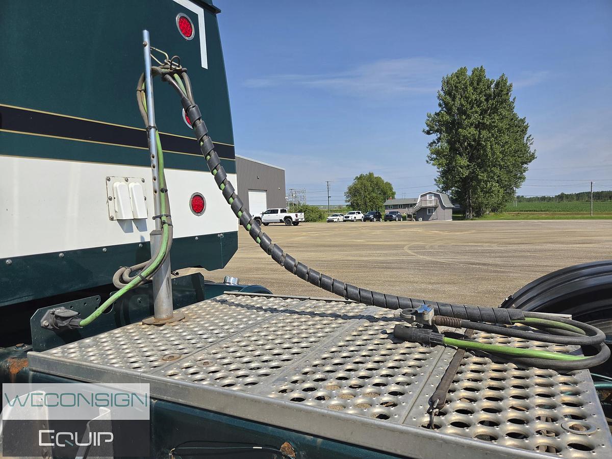 Used 2023 Western Star 4900EX Sleeper Truck Tractor