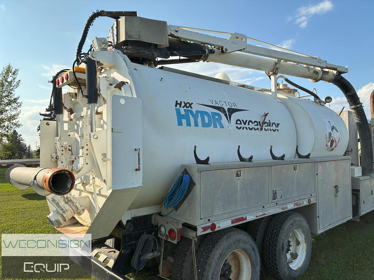 Used 2005 International 7600 Tandem Hydro Vac