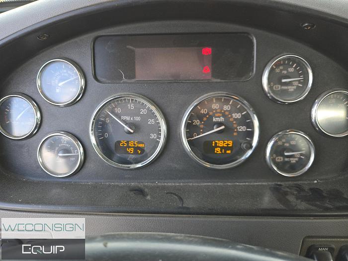 Used 2020 Peterbilt 348 TA Water Truck