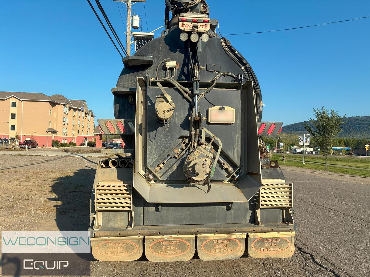 Used 2023 Kenworth T800 Tri-Drive Tornado Hydrovac