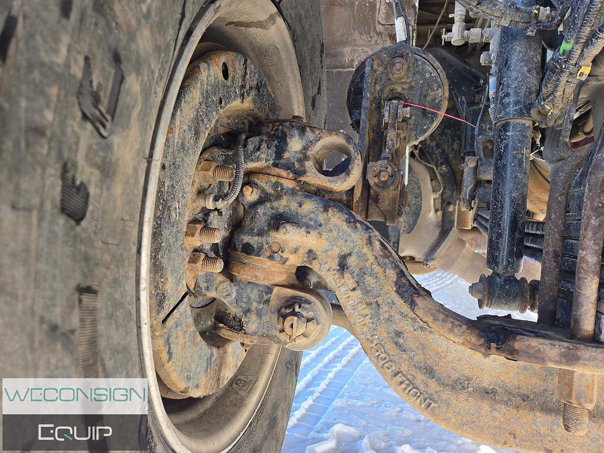 Used 2019 Kenworth T800 Winch Truck