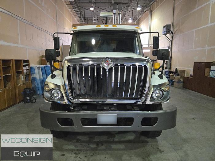 Used 2016 International 7400SBA Sander/ Dump Truck