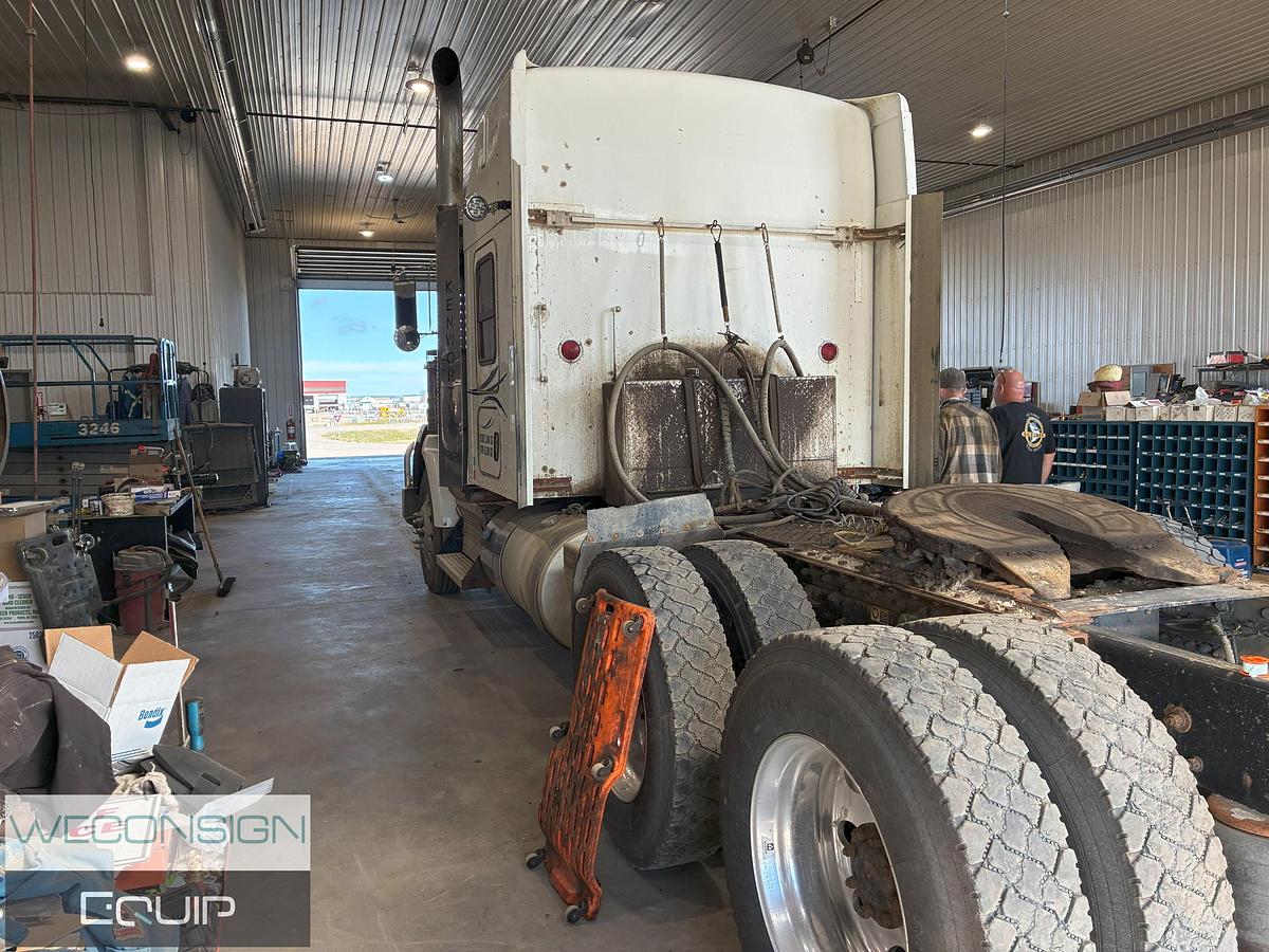 Used 2018 Kenworth T800