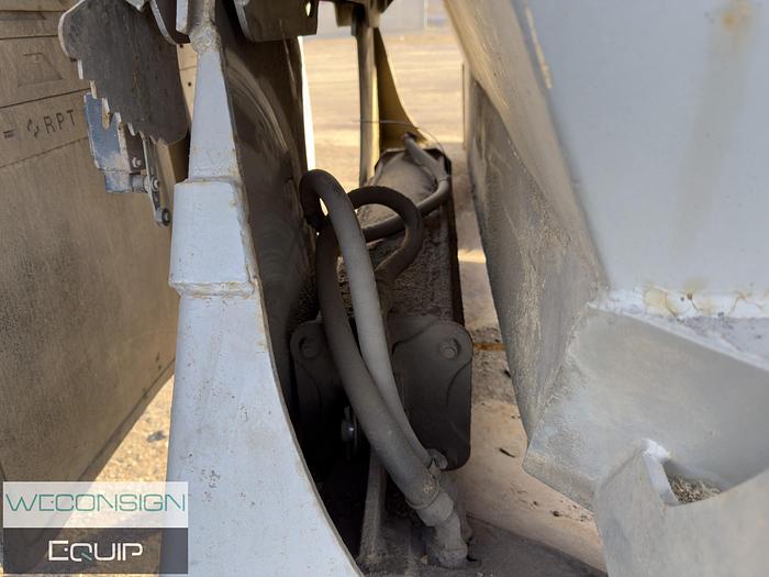 Used 2007 Midland MG38TC3000 Tridem Belly Dump