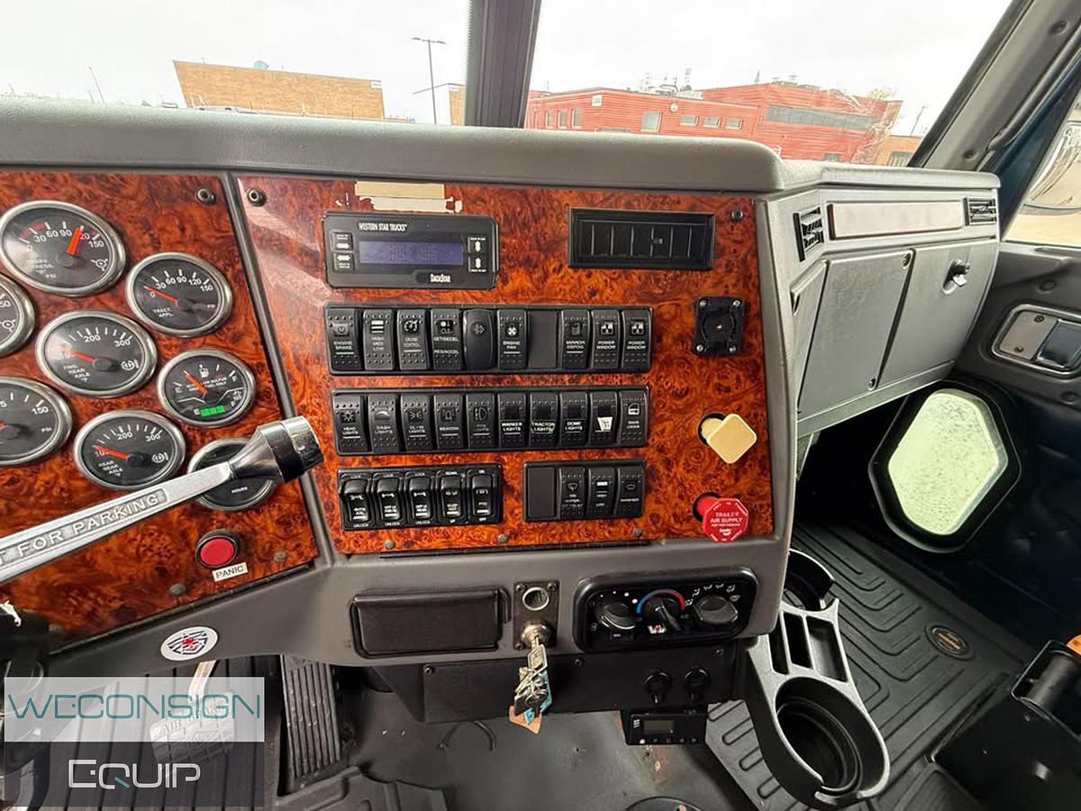 Used 2012 Western Star 4900SB Dump Truck