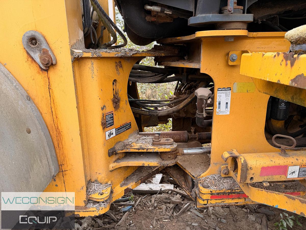 Used 2011 John Deere 544K Wheel Loader