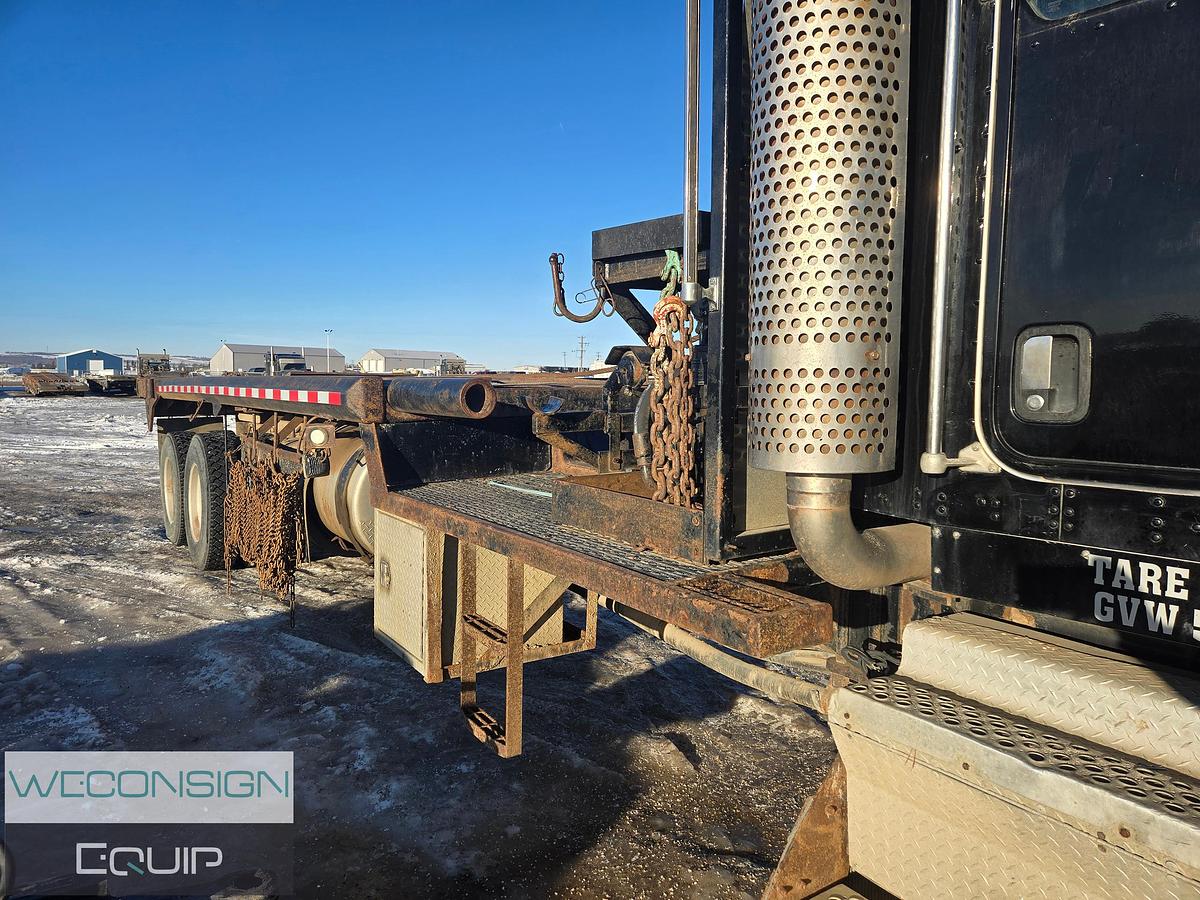 Used 2006 Kenworth C500B Bed Truck