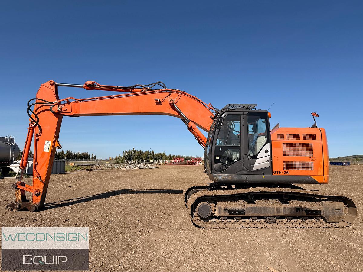 Used GTH-26 2015 Hitachi 245US LC Excavator