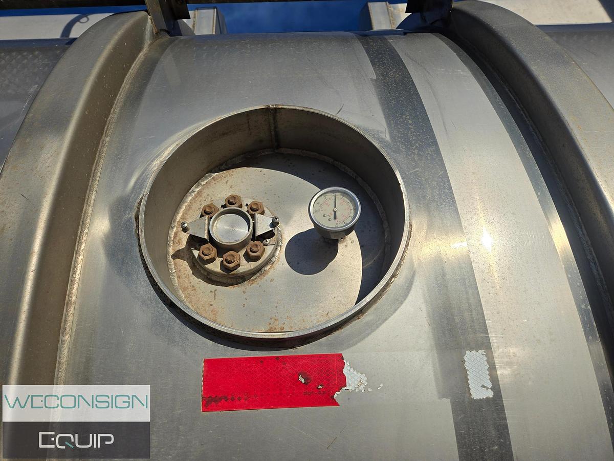 Used 2012 Polar 42 Cube