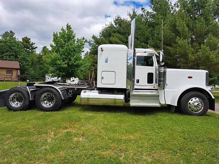 Used 2020 Peterbilt 389 With SUPER 40s HWY Truck Tractor (01665)