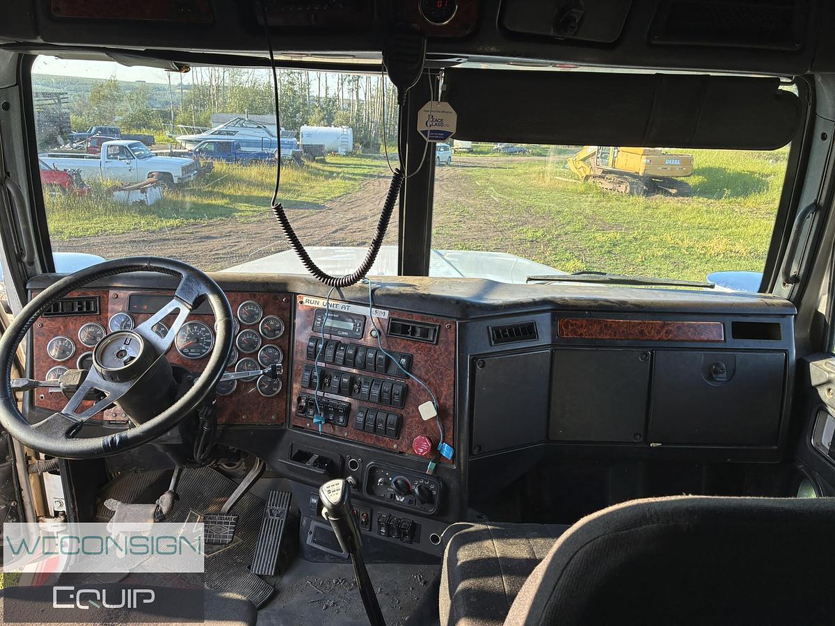Used 2011 Western Star 4900