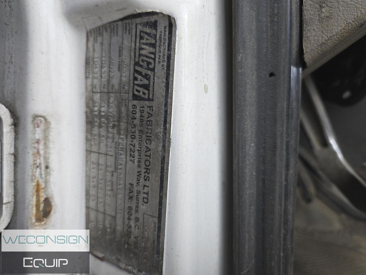 Used 2006 Sterling L9500 TA BC Spec Dump Truck