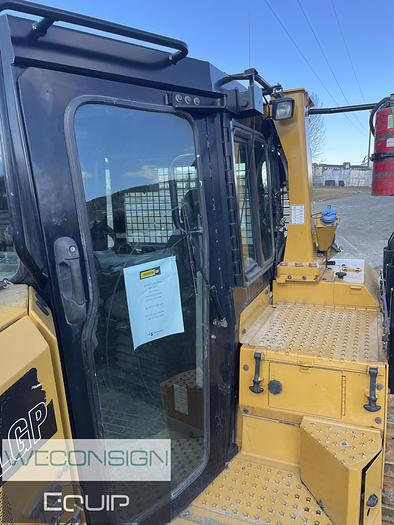 Used 2018 CAT D6T Dozer