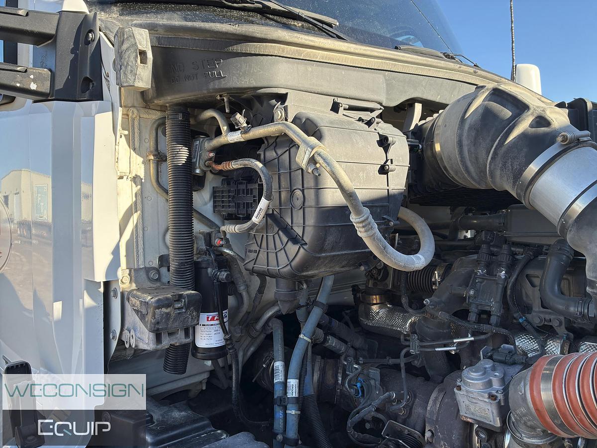 Used 2020 Kenworth T680 Sleeper Truck Tractor