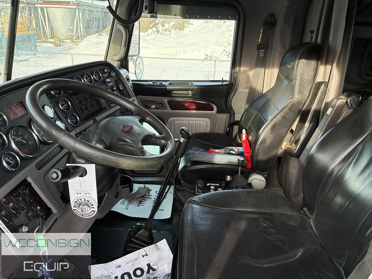 Used 2015 Peterbilt 367