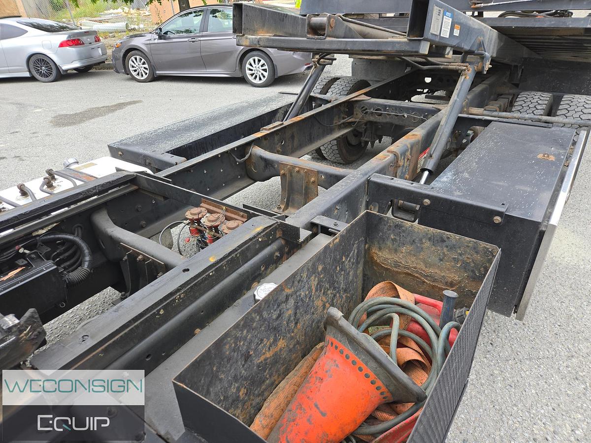 Used 2013 Hino Single Axle Rollback / Tow Truck